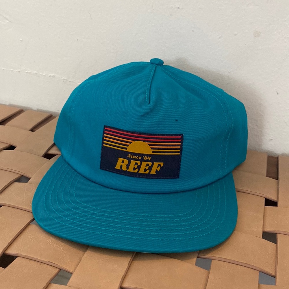 Reef unstructured hat with woven patch